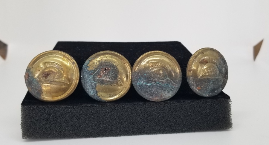 ANTİKA İTFAİYECİ DÜĞMELERİ