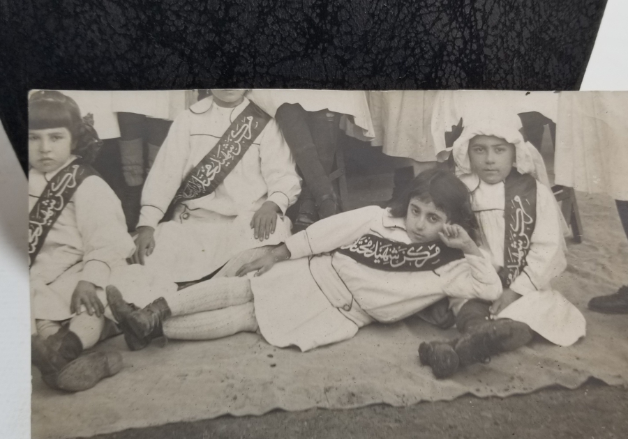 KIZ MEKTEBİ ÖĞRENCİLERİ GÖRSELLİ OSMANLI DÖNEMİ NADİR FOTOĞRAF