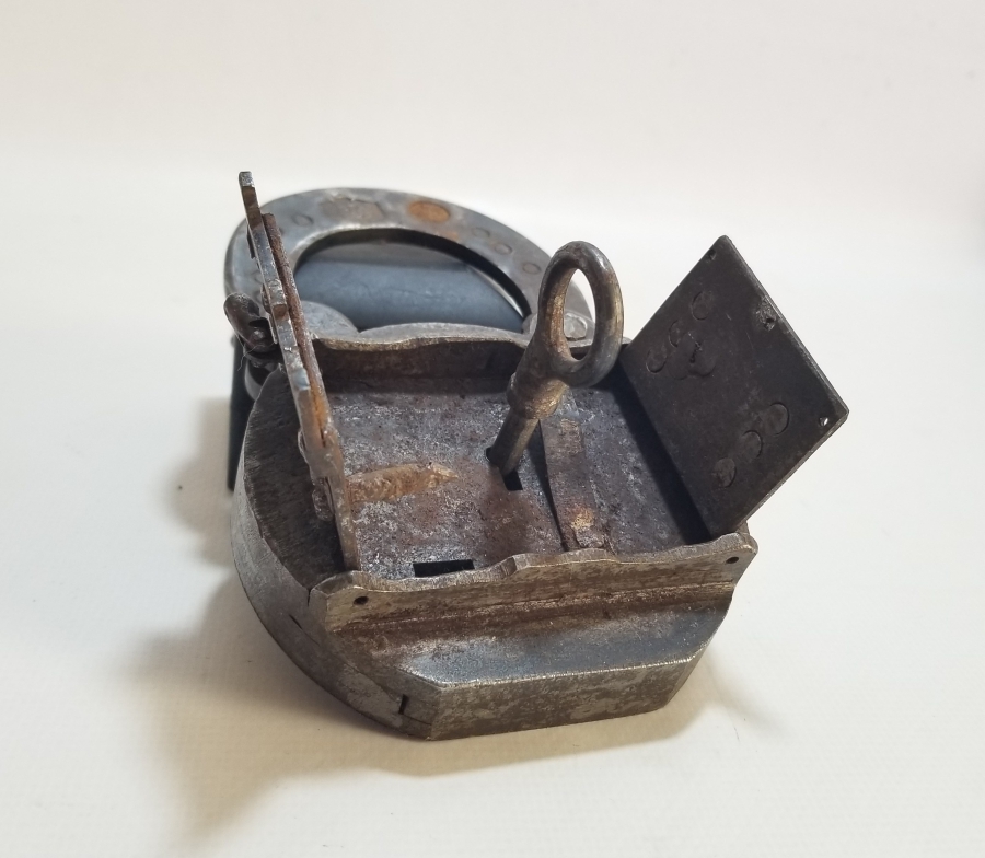 OSMANLI DÖNEMİ ÇİFT USTA DAMGALI NADİR PENCERELİ KİLİT