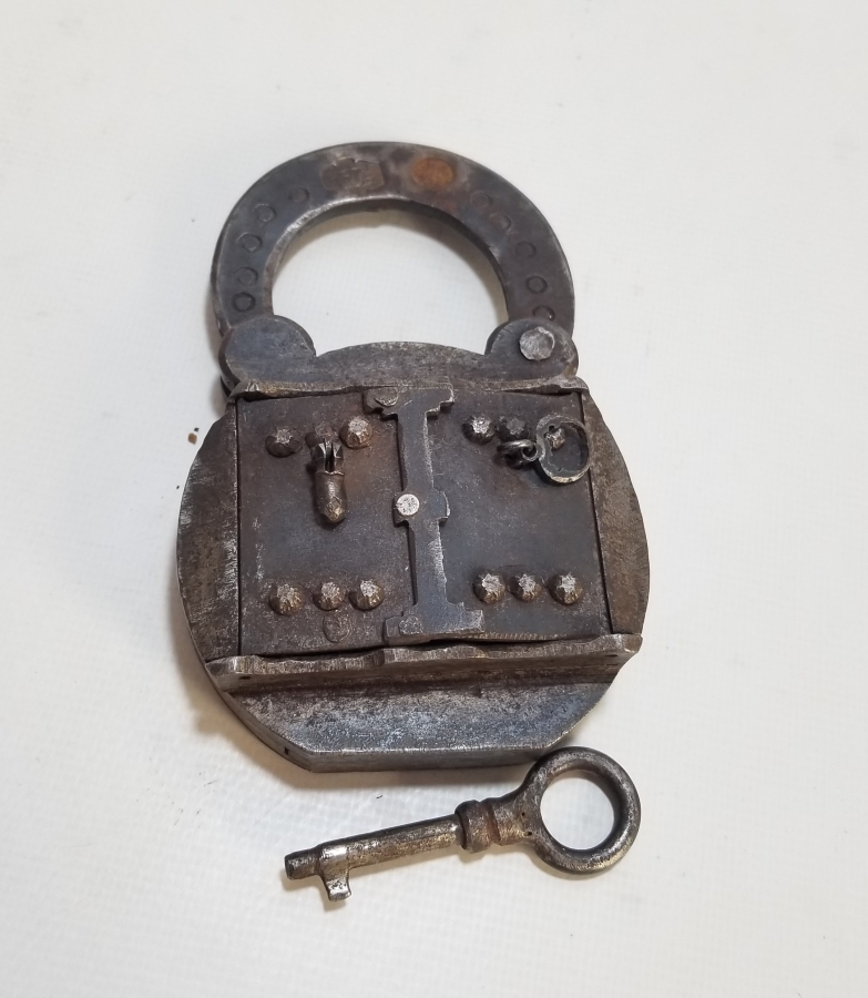 OSMANLI DÖNEMİ ÇİFT USTA DAMGALI NADİR PENCERELİ KİLİT