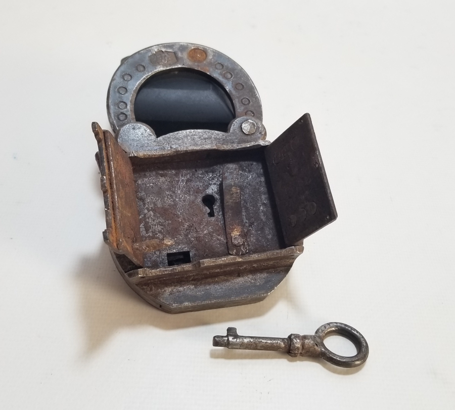 OSMANLI DÖNEMİ ÇİFT USTA DAMGALI NADİR PENCERELİ KİLİT