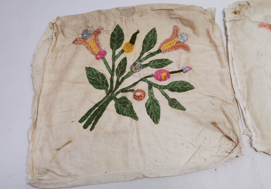 İPEK İŞLEMELİ OSMANLI DÖNEMİ EL  YAPIMI YASTIK YÜZÜ