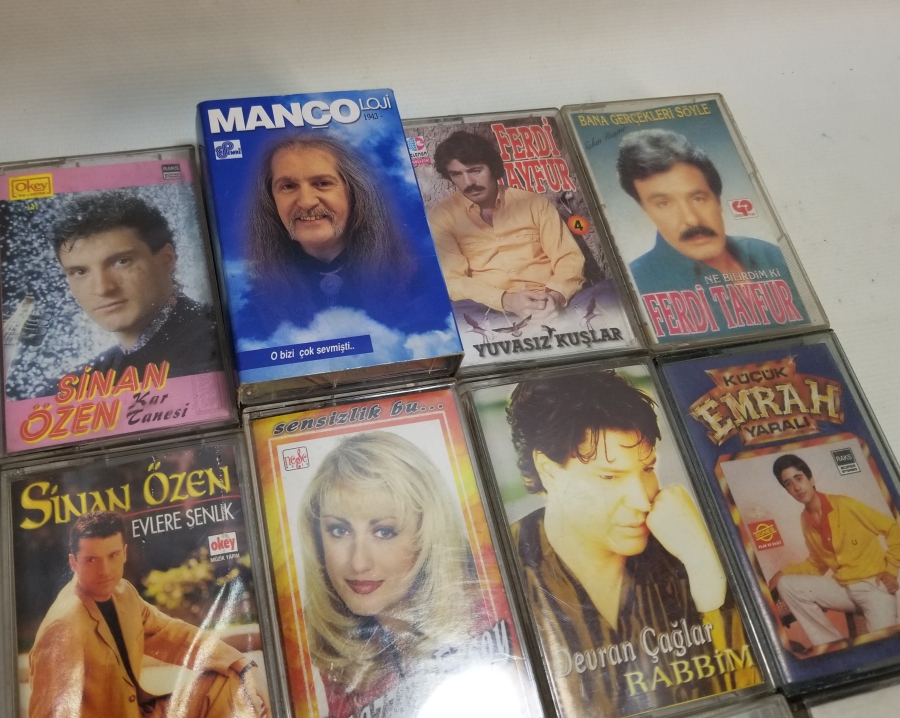 NOSTALJİK KASET KUTUSU LOTU