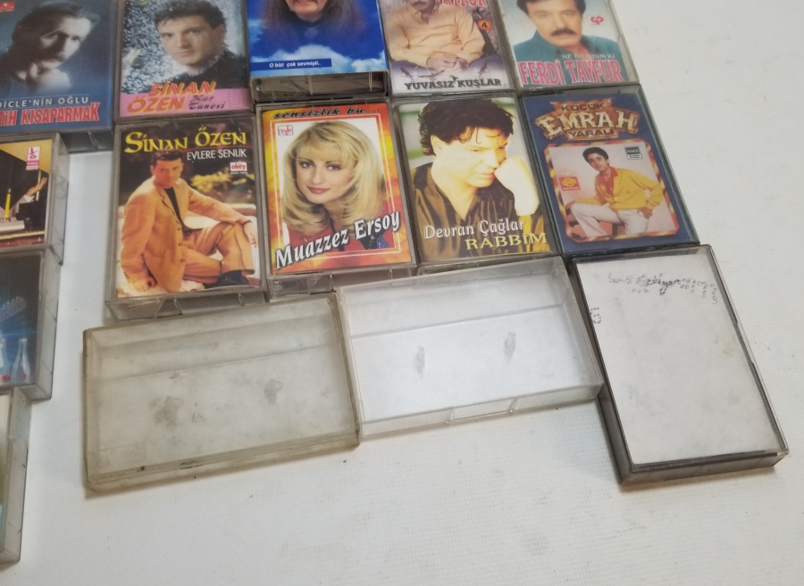 NOSTALJİK KASET KUTUSU LOTU