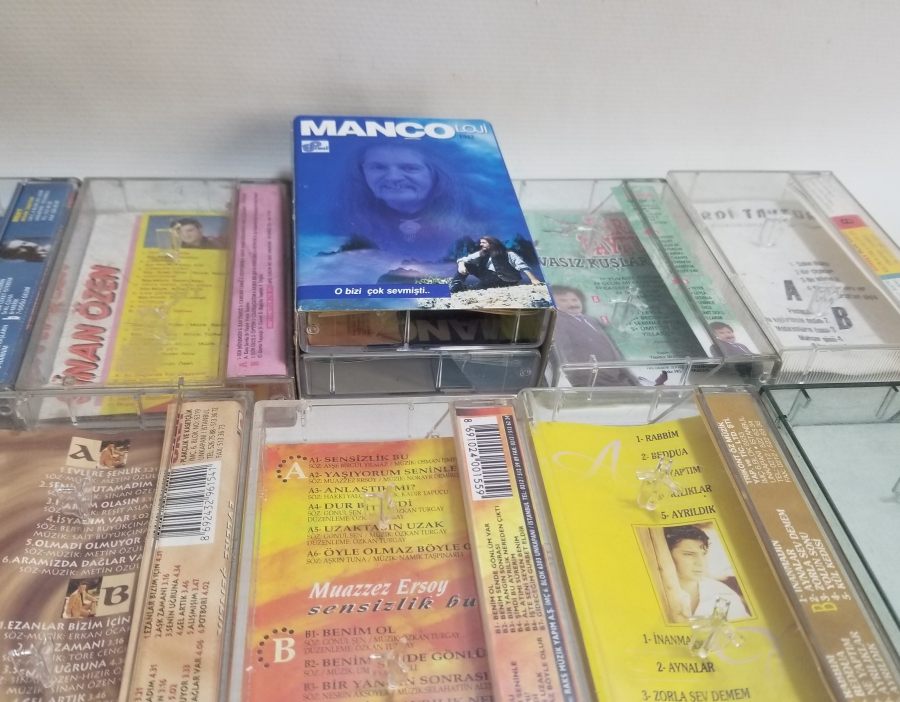 NOSTALJİK KASET KUTUSU LOTU