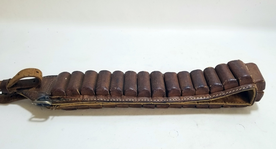 ANTİKA DERİ FİŞEKLİK