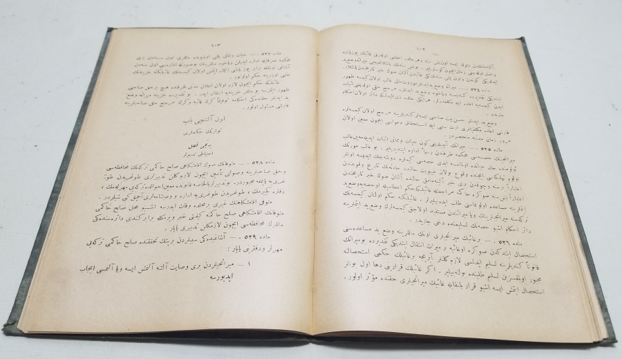 ALTIN VARAKLI CİLDİNDE CUMHURİYET BAŞLARI BASKI TÜRK MEDENİ KANUNU