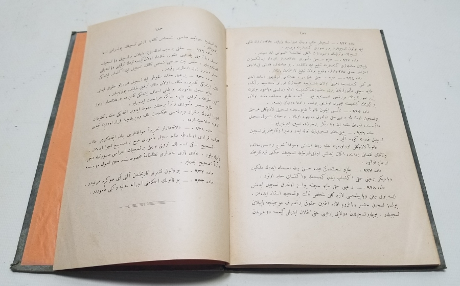 ALTIN VARAKLI CİLDİNDE CUMHURİYET BAŞLARI BASKI TÜRK MEDENİ KANUNU