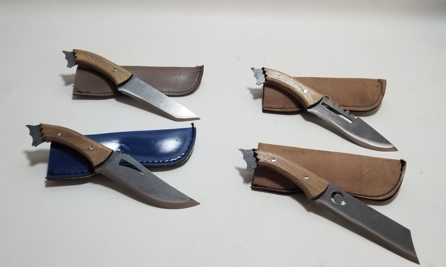 ÖZEL YAPIM KURT BAŞLI KAMPÇI BIÇAKLARI LOTU