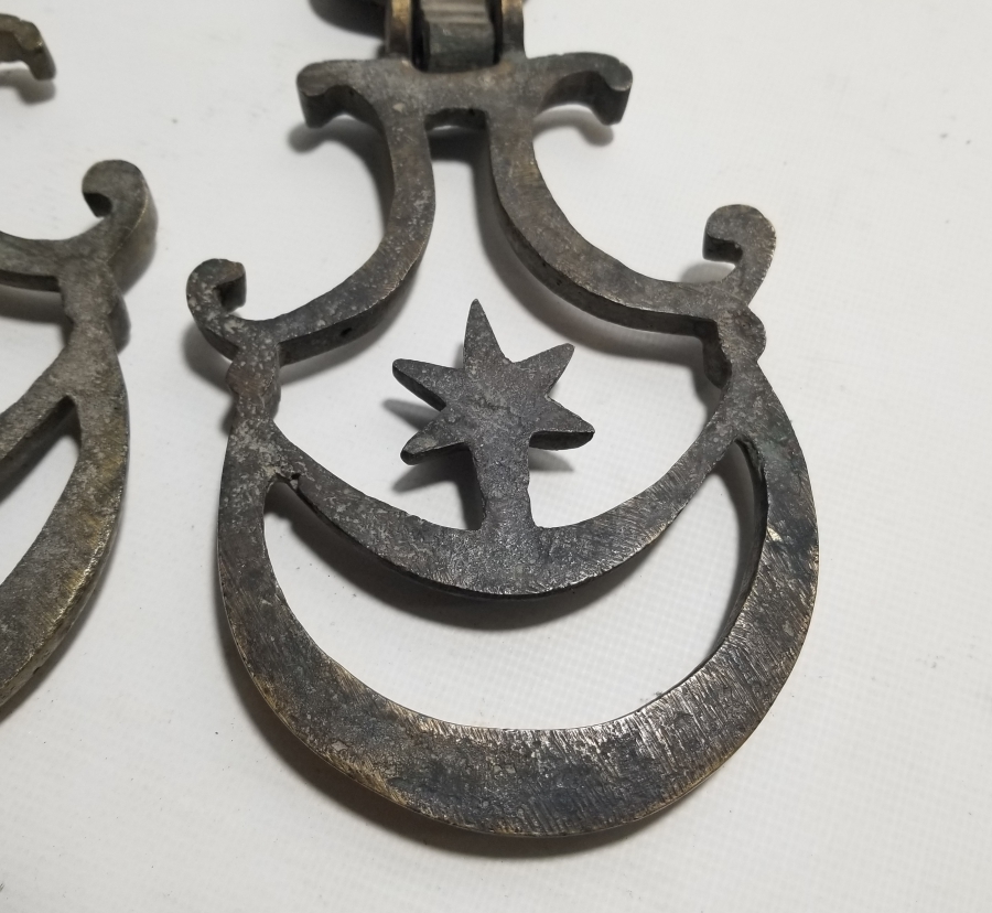 OSMANLI DÖNEMİ AY YILDIZ FORMLU NADİR SÜLEYMANİYE PAŞA MANGALI TUTMACI TAKIMI