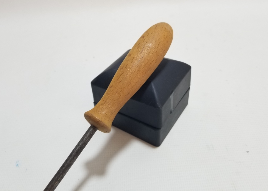 YAPMA ÇİÇEKÇİLERİN KULLANDIĞI ANTİKA ÇİÇEK YAPMA EL ALETİ