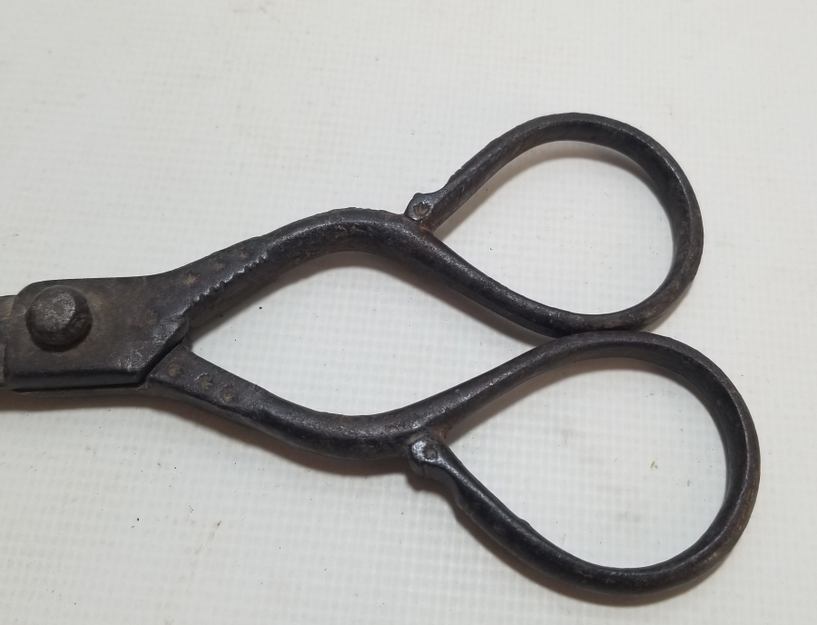 YILANBAŞI FORMUNDA YAPILMIŞ BÜYÜK BOY OSMANLI DÖNEMİ MAKAS