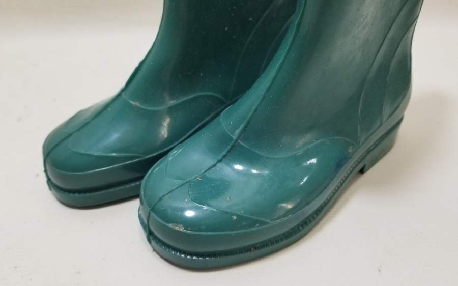 YERLİ YAPIM KULLANILMAMIŞ LASTİK ÇİZME