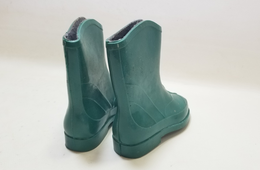 YERLİ YAPIM KULLANILMAMIŞ LASTİK ÇİZME