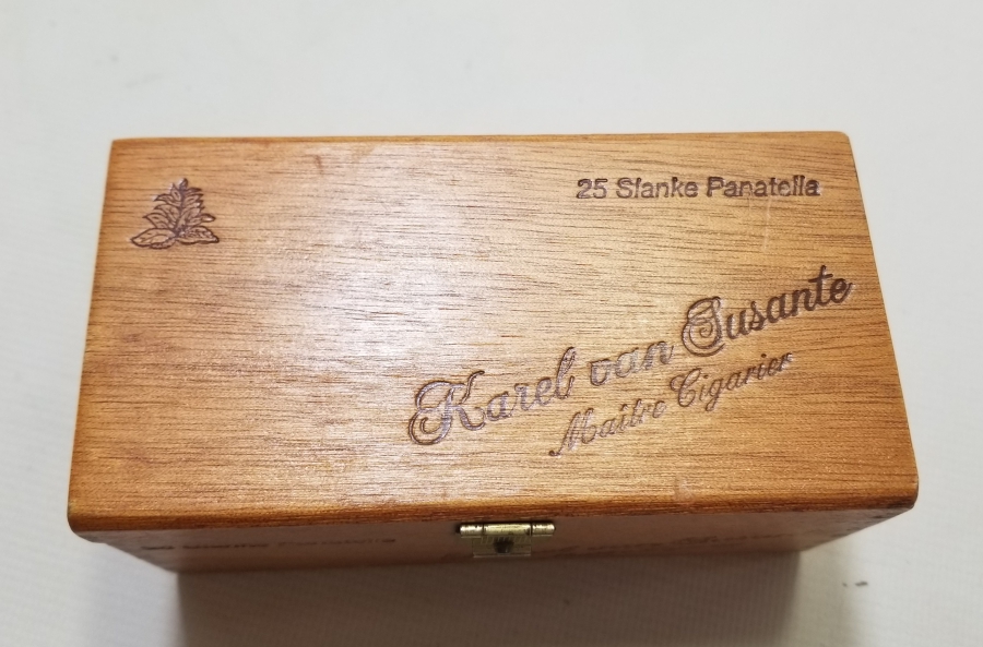 KIRLANGIÇ GEÇME İŞÇİLİKLİ ANTİKA AHŞAP SİGARA KUTUSU