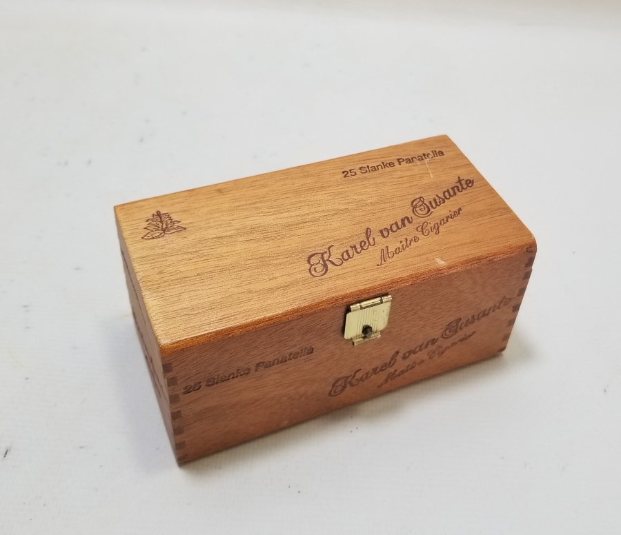 KIRLANGIÇ GEÇME İŞÇİLİKLİ ANTİKA AHŞAP SİGARA KUTUSU