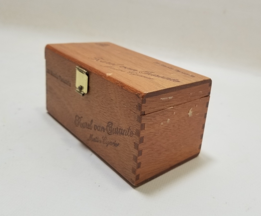 KIRLANGIÇ GEÇME İŞÇİLİKLİ ANTİKA AHŞAP SİGARA KUTUSU