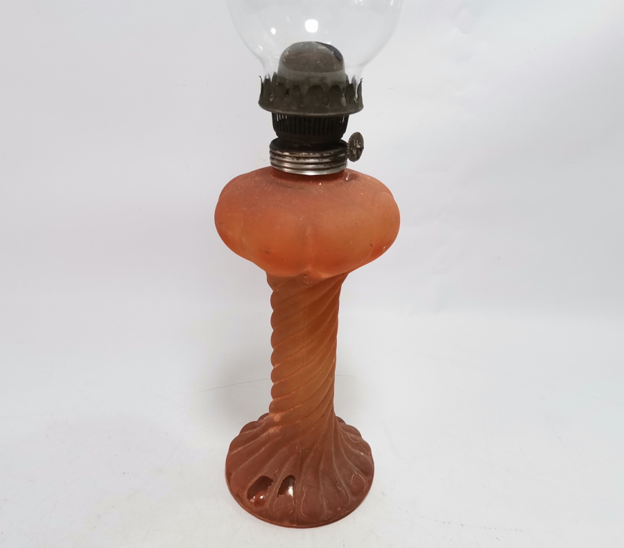 BURGULU TİPTE ANTİKA GAZ LAMBASI