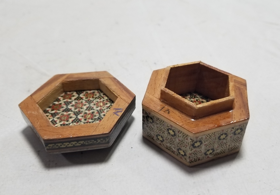 MARKUTERİ İŞÇİLİKLİ EL BOYAMA ANTİKA KUTU