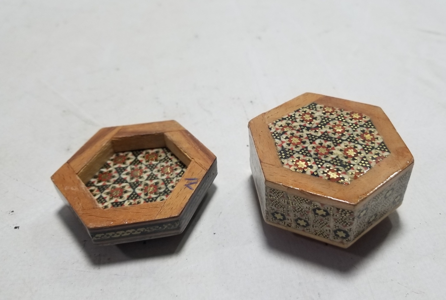 MARKUTERİ İŞÇİLİKLİ EL BOYAMA ANTİKA KUTU