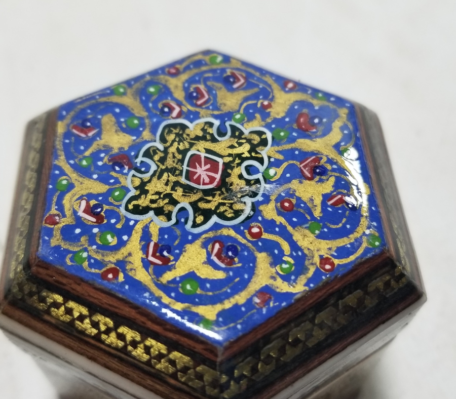 MARKUTERİ İŞÇİLİKLİ EL BOYAMA ANTİKA KUTU