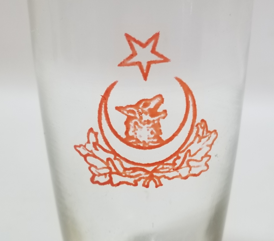 CUMHURİYET BAŞLARI ÇOK NADİR ÜZERİ BOZKURT VE AY YILDIZLI BARDAK