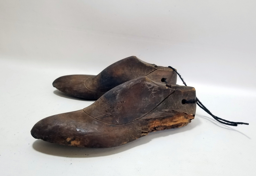 OSMANLI DÖNEMİ EL YAPIMI AHŞAP AYAKKABICI KALIBI