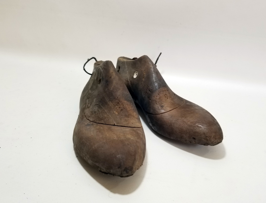 OSMANLI DÖNEMİ EL YAPIMI AHŞAP AYAKKABICI KALIBI