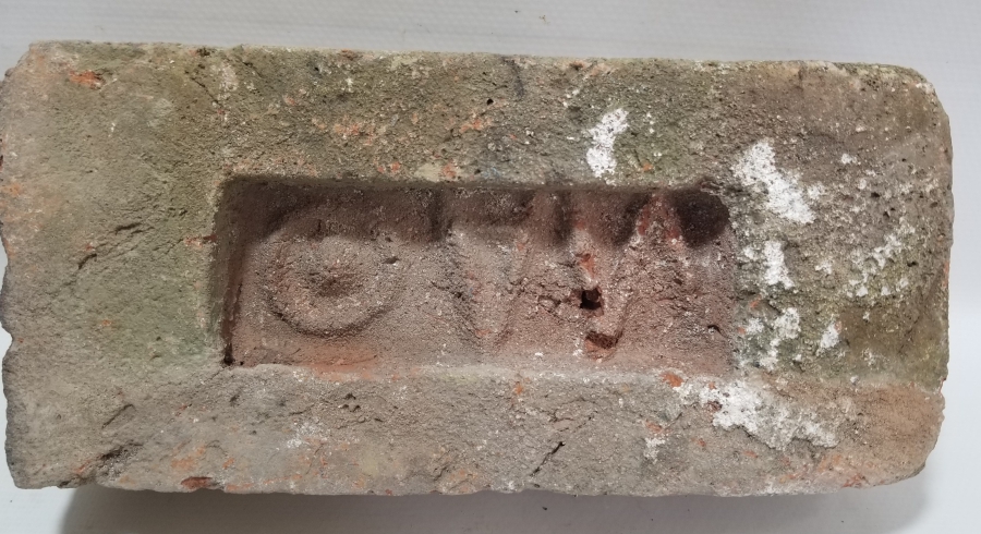 ÜZERİ RUMCA YAZILI OSMANLI DÖNEMİ NADİR TUĞLA