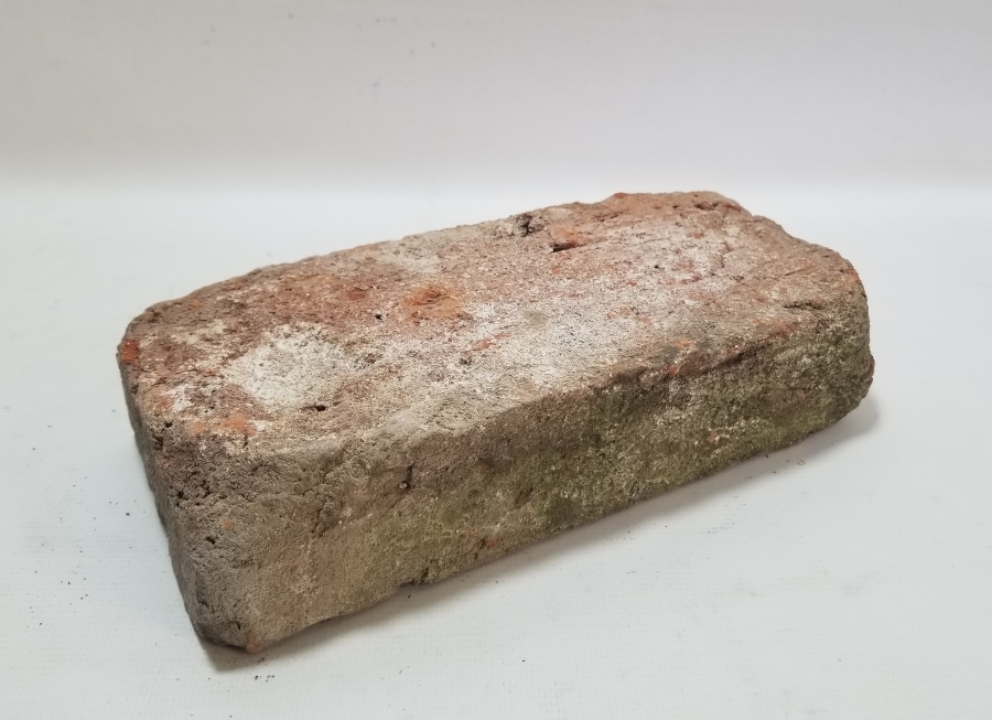 ÜZERİ RUMCA YAZILI OSMANLI DÖNEMİ NADİR TUĞLA