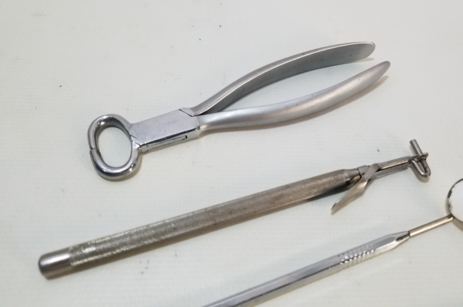 ANTİKA DİŞÇİ ALETLERİ LOTU