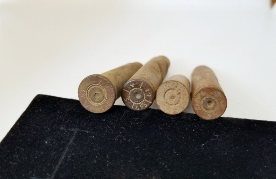 1. DÜNYA SAVAŞI DÖNEMİ ÇANAKKALE CEPHESİ İNGİLİZ MAVZER MERMİSİ KOVANI LOTU