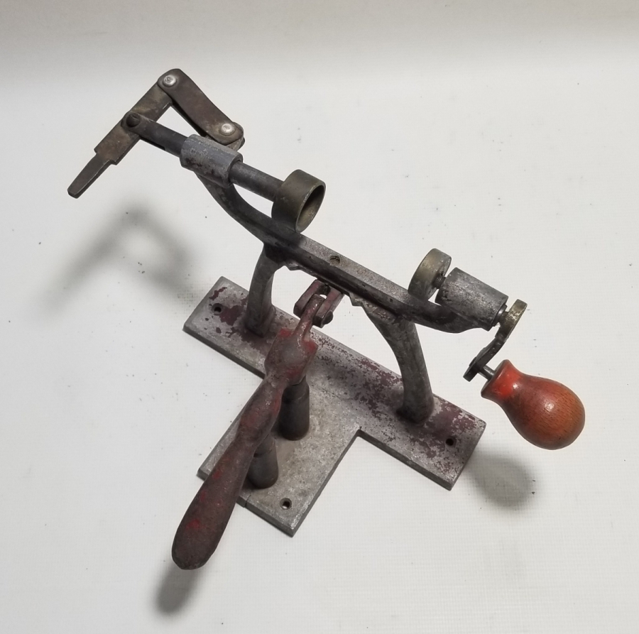 NADİR FORMDA ANTİKA FİŞEK DOLDURMA ALETİ