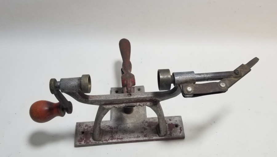 NADİR FORMDA ANTİKA FİŞEK DOLDURMA ALETİ