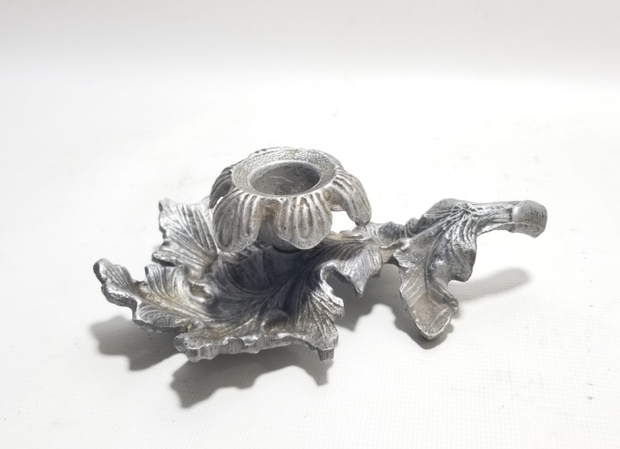 KABARTMA İŞÇİLİKLİ ANTİKA MUMLUK - ŞAMDAN