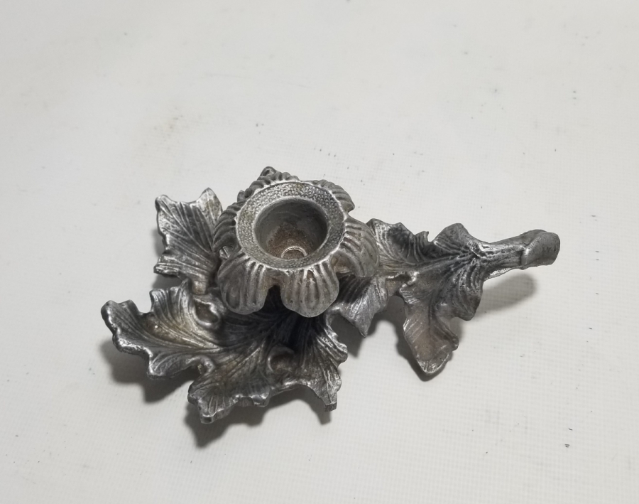 KABARTMA İŞÇİLİKLİ ANTİKA MUMLUK - ŞAMDAN