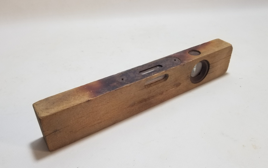 ANTİKA AHŞAP SU TERAZİSİ