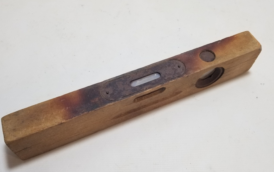 ANTİKA AHŞAP SU TERAZİSİ