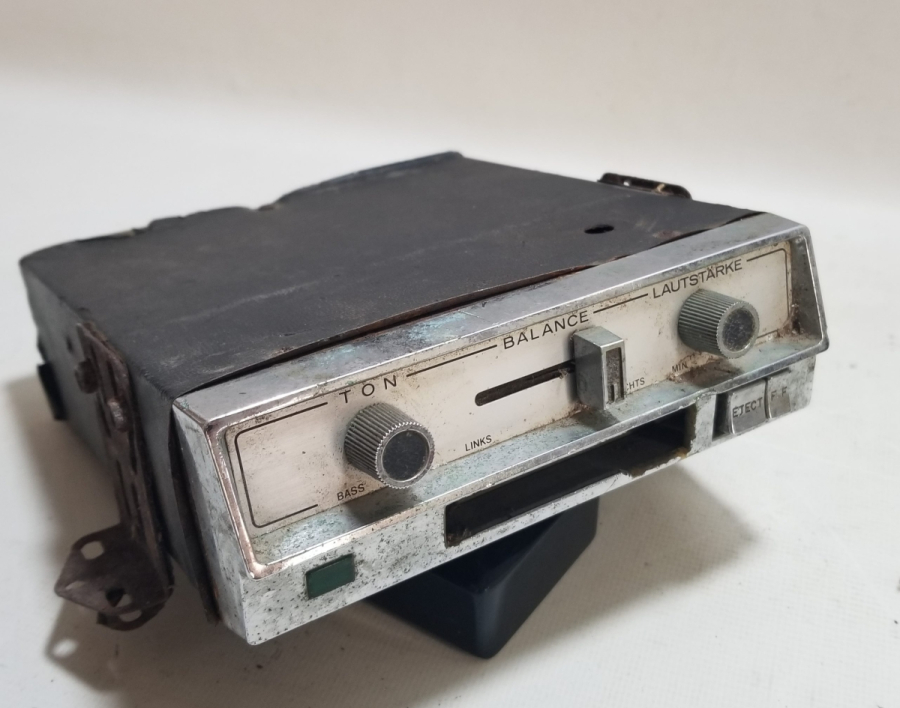 ANTİKA ARABA RADYOSU