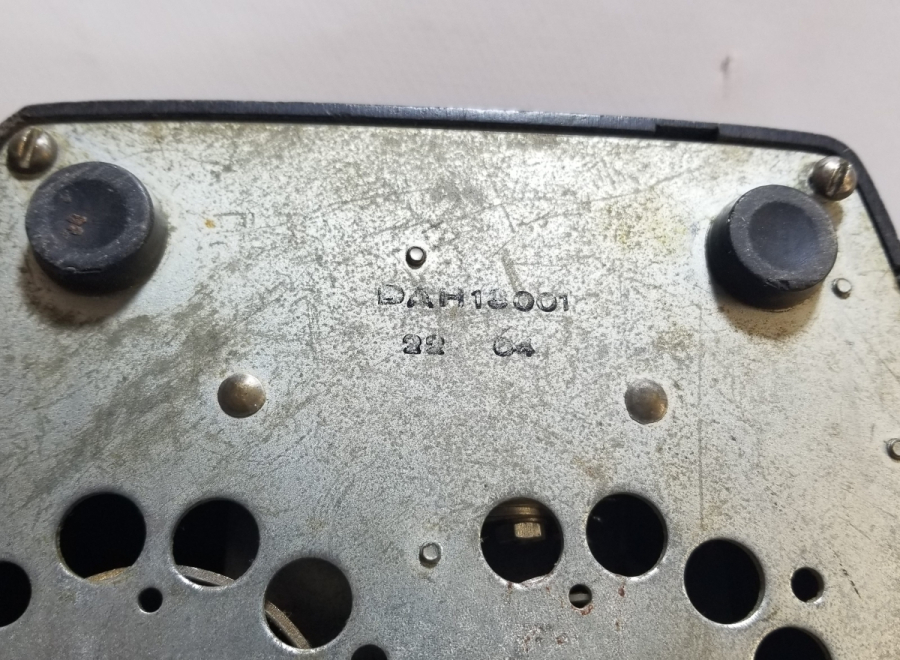 NADİR TİPTE ANTİKA SANTRALLİ TELEFON