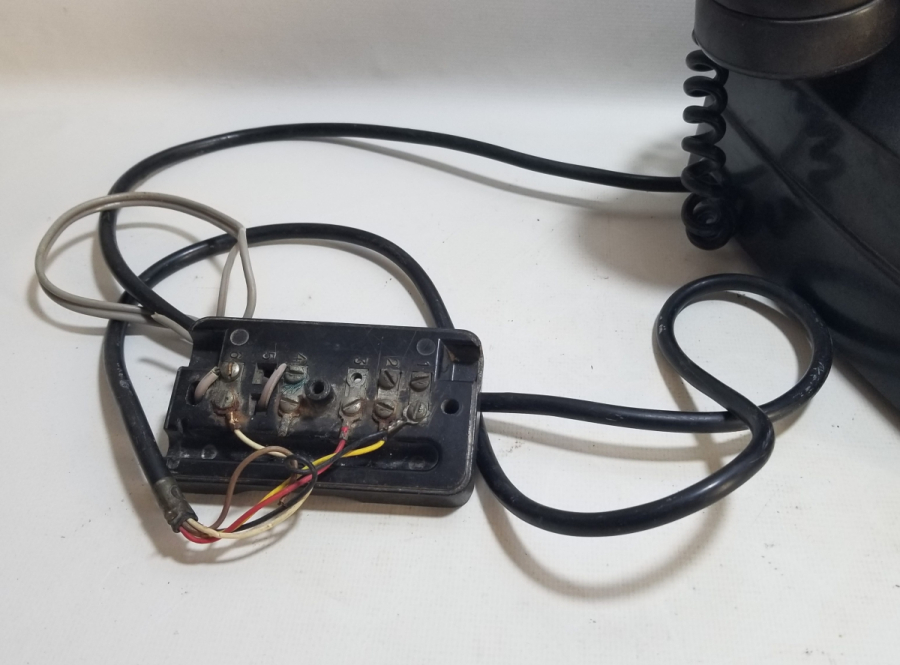 NADİR TİPTE ANTİKA SANTRALLİ TELEFON