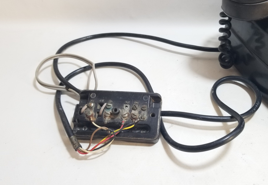 NADİR TİPTE ANTİKA SANTRALLİ TELEFON