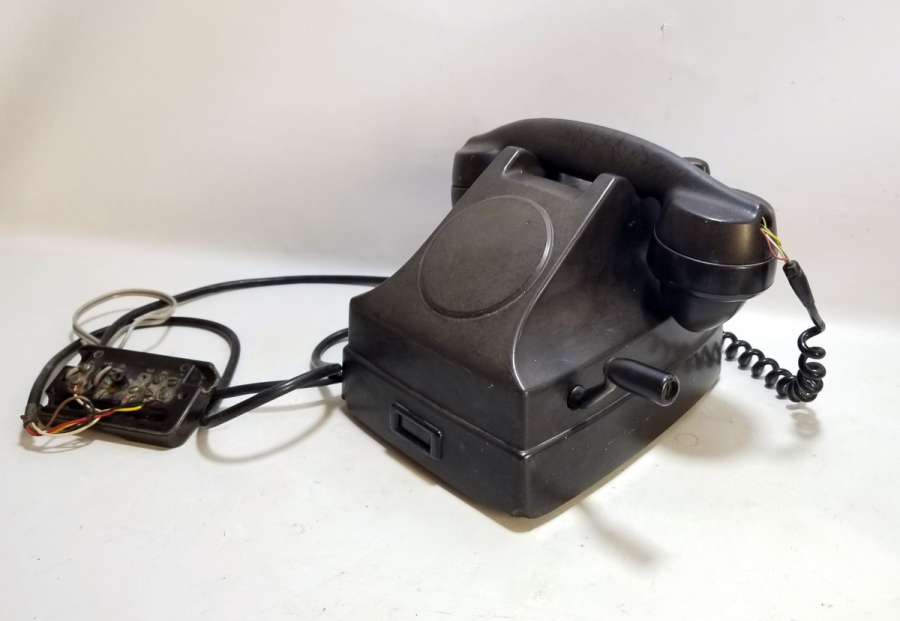 NADİR TİPTE ANTİKA SANTRALLİ TELEFON