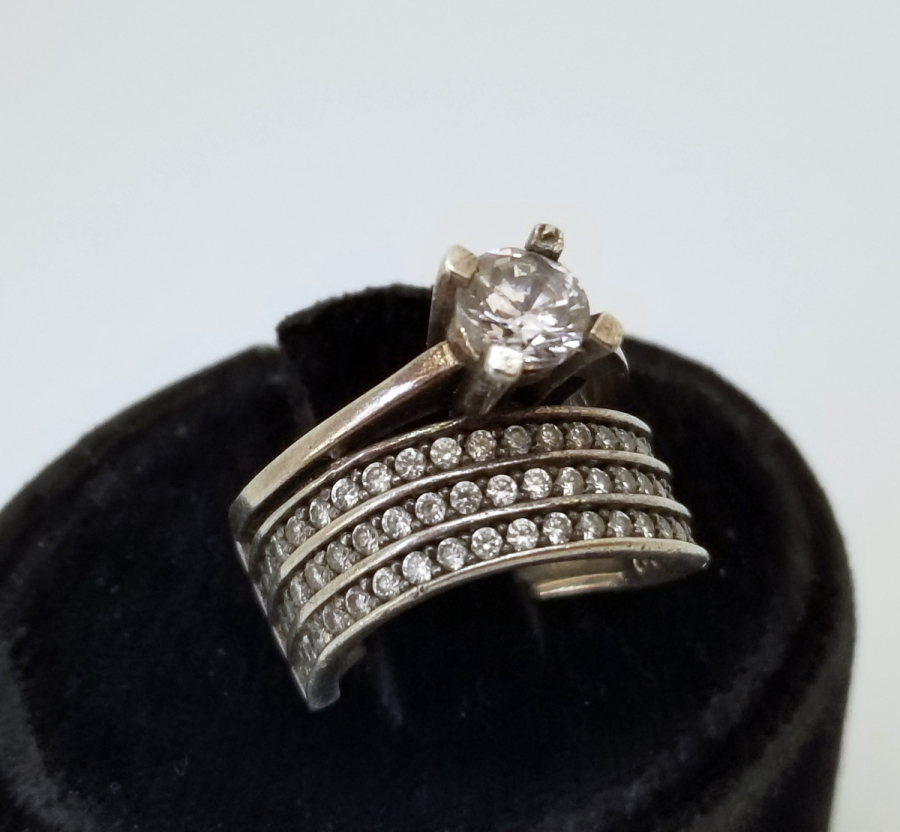 TEK TAŞLI GÜMÜŞ ALYANS