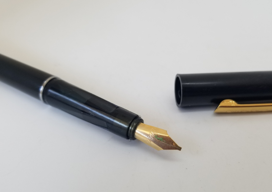 ÇİL KONDİSYONDA DOLMA KALEM