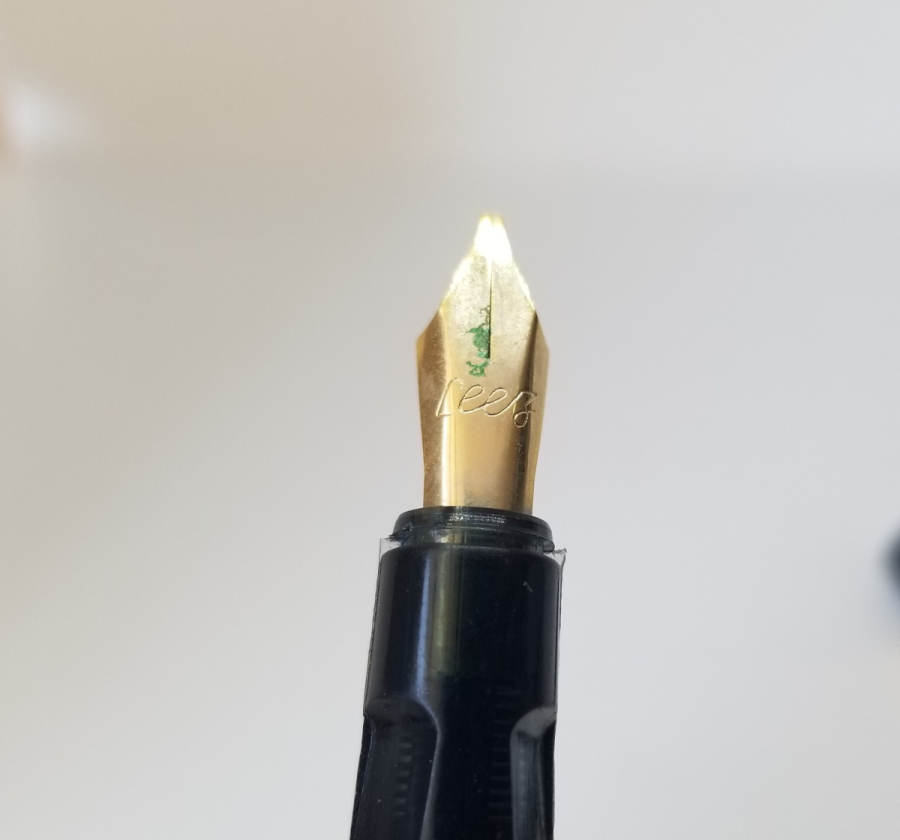 ÇİL KONDİSYONDA DOLMA KALEM