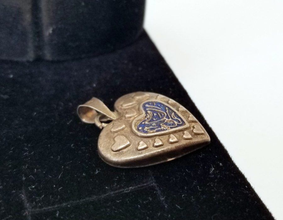 ÖZEL YAPIM KALP FORMLU GÜMÜŞ CEVŞEN-i KEBİR