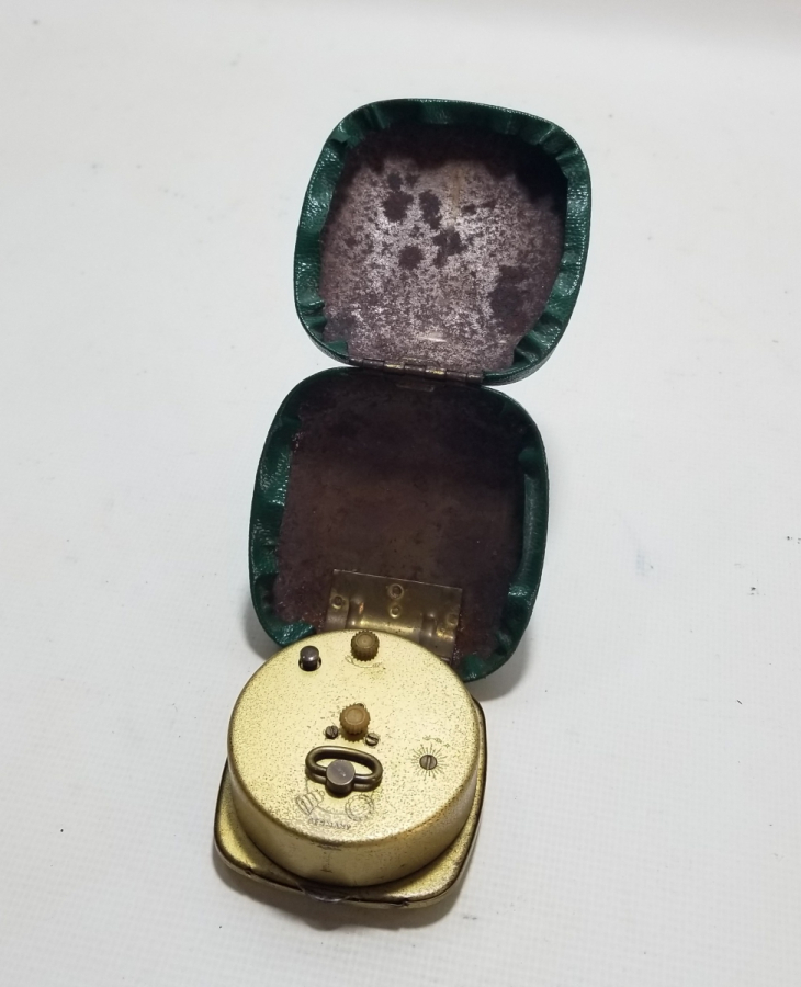 KURMALI ANTİKA SEYAHAT SAATİ