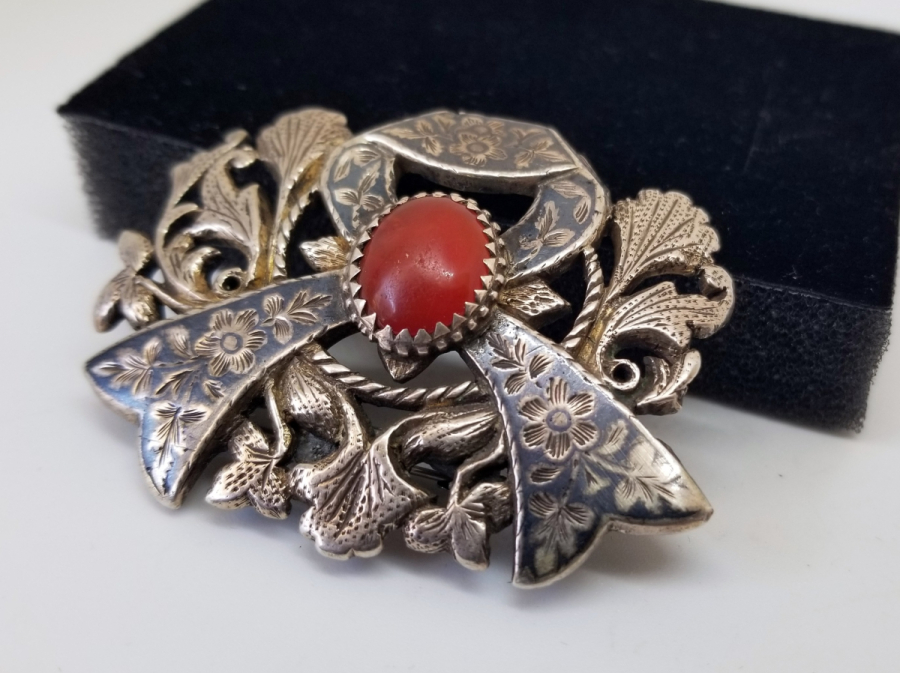 MERCAN TAŞLI OSMANLI DÖNEMİ SAVATLI GÜMÜŞ BROŞ