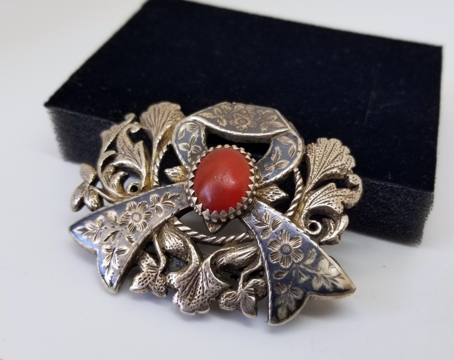 MERCAN TAŞLI OSMANLI DÖNEMİ SAVATLI GÜMÜŞ BROŞ